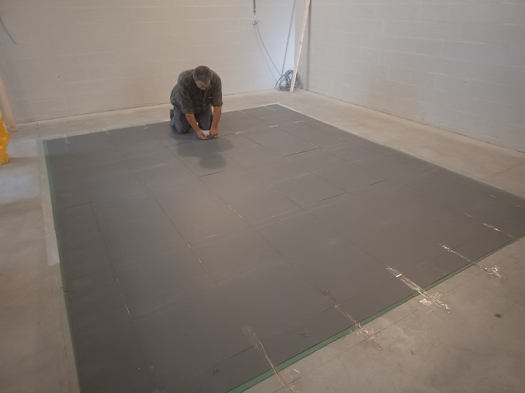 4. Fixing wires of the floor’s ARM coils before putting on the floor frame.